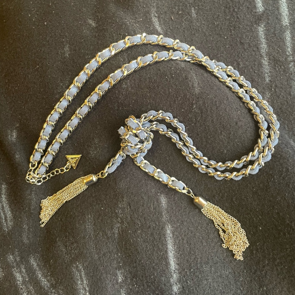 Guess? Tasseled Necklace, new without tags - Picture 5 of 6